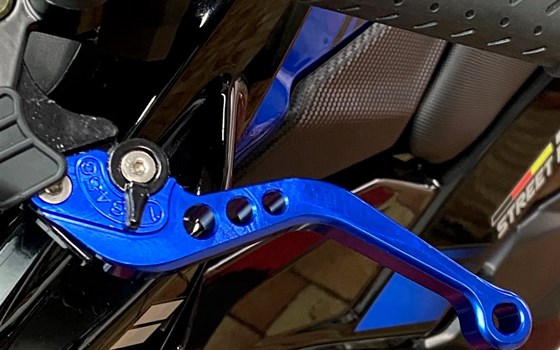 Umgebautes Motorrad FK Motors FK 12 SF Street-Fighter von Auto Center Brenner GmbH - Bild 14 Umgebautes Motorrad FK Motors FK 12 SF Street-Fighter von Auto Center Brenner GmbH - Bild 14