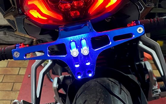 Umgebautes Motorrad FK Motors FK 12 SF Street-Fighter von Auto Center Brenner GmbH - Bild 15 Umgebautes Motorrad FK Motors FK 12 SF Street-Fighter von Auto Center Brenner GmbH - Bild 15