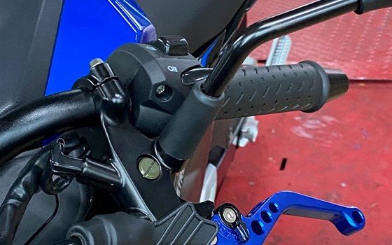 Umgebautes Motorrad FK Motors FK 12 SF Street-Fighter von Auto Center Brenner GmbH - Bild 7 Umgebautes Motorrad FK Motors FK 12 SF Street-Fighter von Auto Center Brenner GmbH - Bild 7