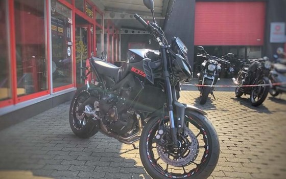 Umgebautes Motorrad Yamaha MT-09 von Zweirad Zentrum Fernwald - Bild 3
