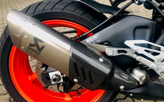 Umgebautes Motorrad Yamaha MT-10 von CCMotoforum - Bild 10