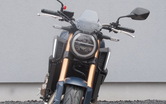 Umgebautes Motorrad Honda CB 650 von Zweiradtechnik Jörg Schlieter - Bild 6 Umgebautes Motorrad Honda CB 650 von Zweiradtechnik Jörg Schlieter - Bild 6