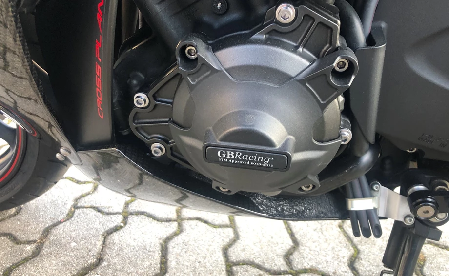 Umbgebautes Motorrad Yamaha R1 Bild 13: Umbgebautes Motorrad Yamaha R1