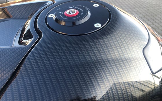 Umgebautes Motorrad Yamaha R1 von CCMotoforum - Bild 14