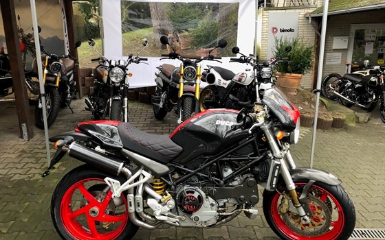 Umgebautes Motorrad Ducati Monster S4R von A.T.T.-Tiedemann-Motorräder e.Kfm - Bild 15 Umgebautes Motorrad Ducati Monster S4R von A.T.T.-Tiedemann-Motorräder e.Kfm - Bild 15