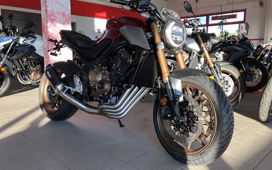 Umgebautes Motorrad Honda CB650R von M. Perschall GmbH - Bild 7 Umgebautes Motorrad Honda CB650R von M. Perschall GmbH - Bild 7