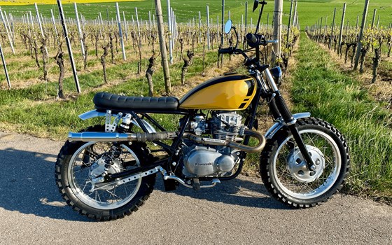 Umgebautes Motorrad Kawasaki LTD 440 von Zweiradcenter Umbach GmbH - Bild 8 Umgebautes Motorrad Kawasaki LTD 440 von Zweiradcenter Umbach GmbH - Bild 8