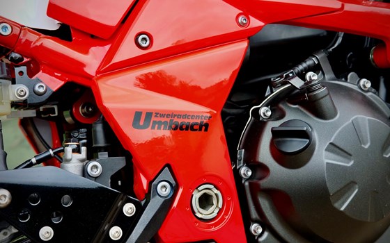 Umgebautes Motorrad Kawasaki Z 750 von Zweiradcenter Umbach GmbH - Bild 3 Umgebautes Motorrad Kawasaki Z 750 von Zweiradcenter Umbach GmbH - Bild 3