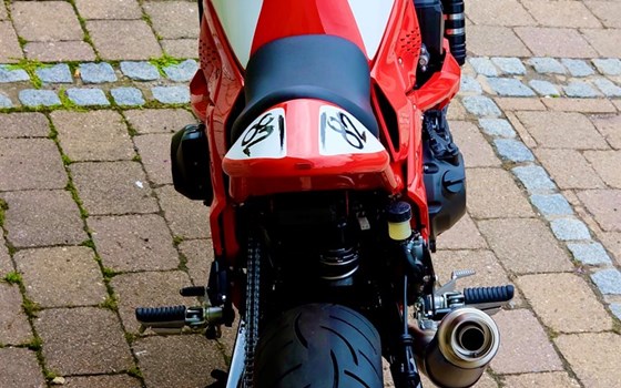 Umgebautes Motorrad Kawasaki Z 750 von Zweiradcenter Umbach GmbH - Bild 8 Umgebautes Motorrad Kawasaki Z 750 von Zweiradcenter Umbach GmbH - Bild 8