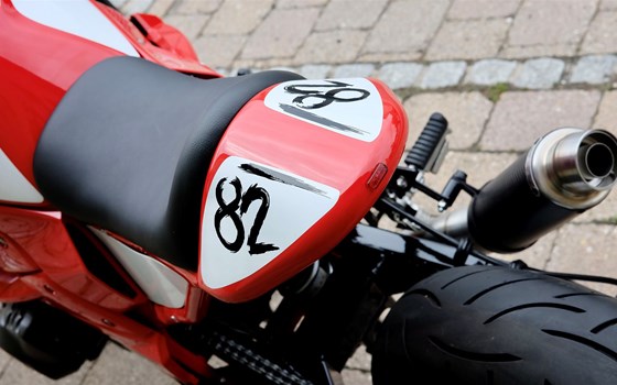 Umgebautes Motorrad Kawasaki Z 750 von Zweiradcenter Umbach GmbH - Bild 4 Umgebautes Motorrad Kawasaki Z 750 von Zweiradcenter Umbach GmbH - Bild 4