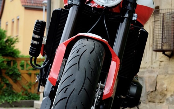 Umgebautes Motorrad Kawasaki Z 750 von Zweiradcenter Umbach GmbH - Bild 9 Umgebautes Motorrad Kawasaki Z 750 von Zweiradcenter Umbach GmbH - Bild 9