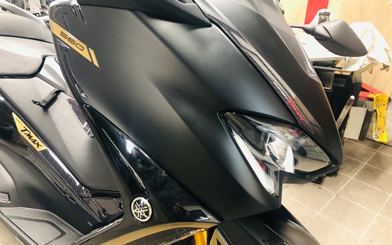 Umgebautes Motorrad Yamaha TMAX 560 Tech Max von CCMotoforum - Bild 7