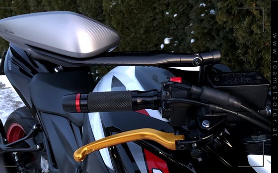 Umgebautes Motorrad Suzuki GSX-S750 von Team Stadler GmbH - Bild 1 Umgebautes Motorrad Suzuki GSX-S750 von Team Stadler GmbH - Bild 1
