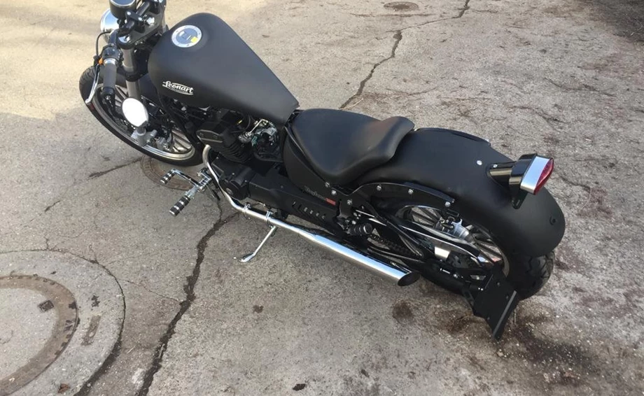 Umbgebautes Motorrad Leonart Daytona 125 Bild 2: Umbgebautes Motorrad Leonart Daytona 125