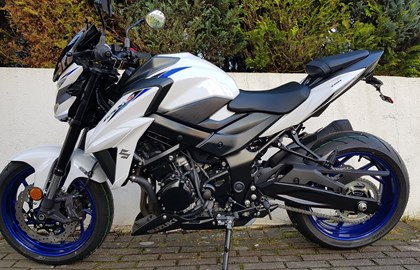 Suzuki GSX-S750 Custom Bike Suzuki GSX-S750 Custom Bike