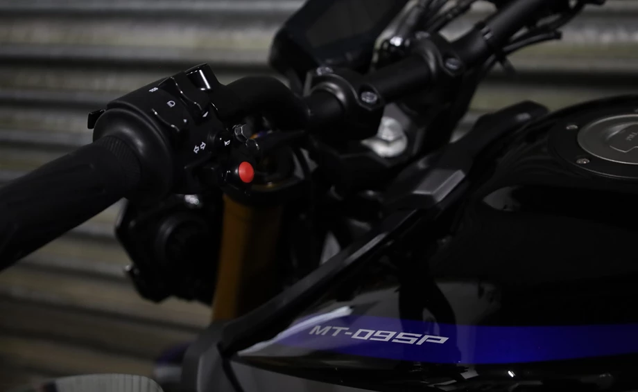 Umbgebautes Motorrad Yamaha MT-09 SP Bild 4: Umbgebautes Motorrad Yamaha MT-09 SP