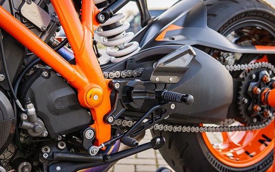 Umgebautes Motorrad KTM 1290 Super Duke R von motoroox GmbH - Bild 19 Umgebautes Motorrad KTM 1290 Super Duke R von motoroox GmbH - Bild 19