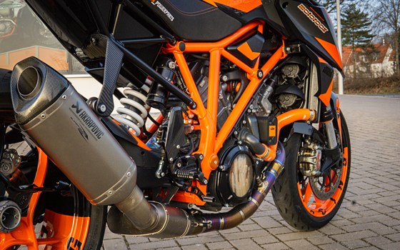 Umgebautes Motorrad KTM 1290 Super Duke R von motoroox GmbH - Bild 22 Umgebautes Motorrad KTM 1290 Super Duke R von motoroox GmbH - Bild 22