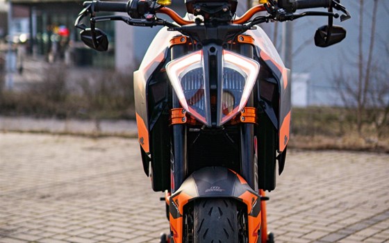 Umgebautes Motorrad KTM 1290 Super Duke R von motoroox GmbH - Bild 7 Umgebautes Motorrad KTM 1290 Super Duke R von motoroox GmbH - Bild 7