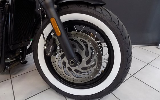 Umgebautes Motorrad Triumph Bonneville Bobber Black von Zweirad-Center Nuber GmbH - Bild 7 Umgebautes Motorrad Triumph Bonneville Bobber Black von Zweirad-Center Nuber GmbH - Bild 7
