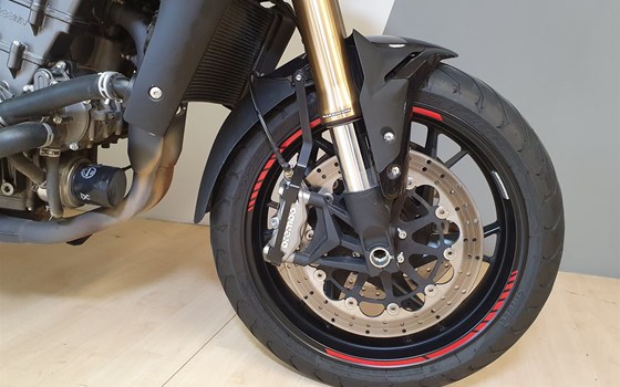 Umgebautes Motorrad Benelli 752 S von Motorrad Scheunpflug e.K. - Bild 3 Umgebautes Motorrad Benelli 752 S von Motorrad Scheunpflug e.K. - Bild 3