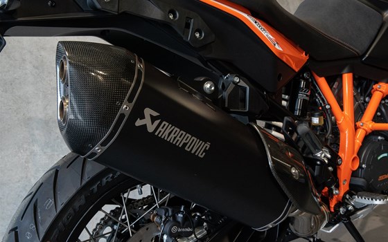 Umgebautes Motorrad KTM 1290 Super Adventure R von KINI Bike World - Bild 7 Umgebautes Motorrad KTM 1290 Super Adventure R von KINI Bike World - Bild 7