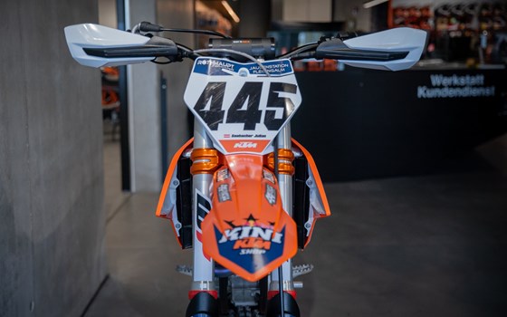 Umgebautes Motorrad KTM 250 SX-F von KINI Bike World - Bild 5 Umgebautes Motorrad KTM 250 SX-F von KINI Bike World - Bild 5