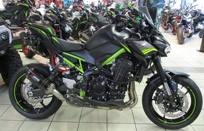 Kawasaki Z900 Custom Bike
