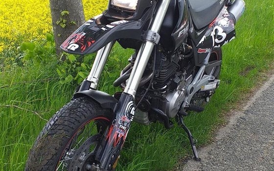 Umgebautes Motorrad Honda FMX650 von Superdreizehn - Bild 6 Umgebautes Motorrad Honda FMX650 von Superdreizehn - Bild 6