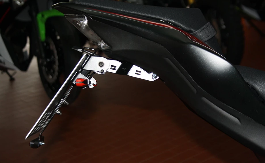 Umbgebautes Motorrad Kawasaki Z900 Bild 5: Umbgebautes Motorrad Kawasaki Z900