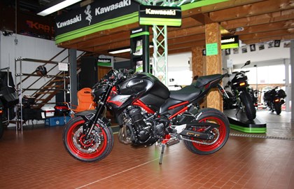 Kawasaki Z900 Custom Bike