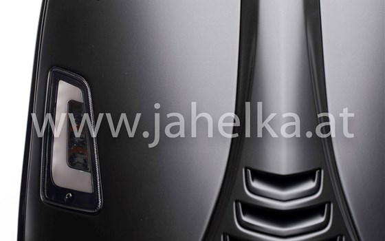 Umgebautes Motorrad Vespa GTV Sei Giorni 300hpe von Jahelka Zweirad GmbH - Bild 19 Umgebautes Motorrad Vespa GTV Sei Giorni 300hpe von Jahelka Zweirad GmbH - Bild 19