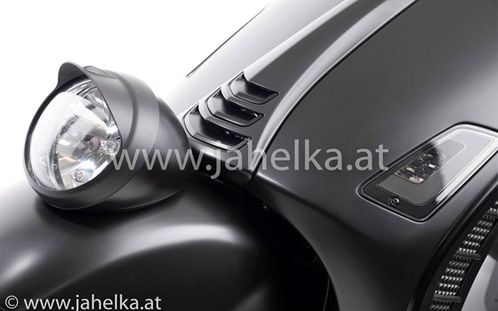 Umgebautes Motorrad Vespa GTV Sei Giorni 300hpe von Jahelka Zweirad GmbH - Bild 8 Umgebautes Motorrad Vespa GTV Sei Giorni 300hpe von Jahelka Zweirad GmbH - Bild 8