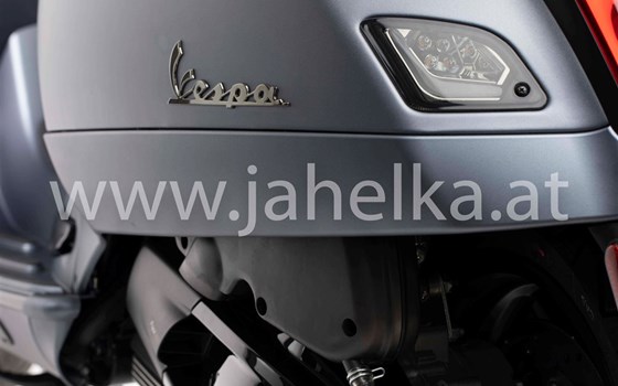 Umgebautes Motorrad Vespa GTV Sei Giorni 300hpe von Jahelka Zweirad GmbH - Bild 6 Umgebautes Motorrad Vespa GTV Sei Giorni 300hpe von Jahelka Zweirad GmbH - Bild 6