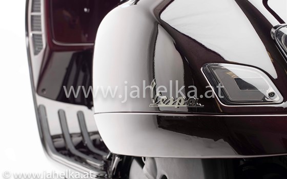 Umgebautes Motorrad Vespa GTV Sei Giorni 300hpe von Jahelka Zweirad GmbH - Bild 18 Umgebautes Motorrad Vespa GTV Sei Giorni 300hpe von Jahelka Zweirad GmbH - Bild 18
