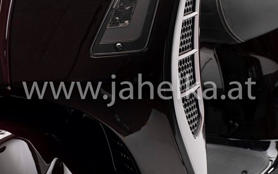 Umgebautes Motorrad Vespa GTV Sei Giorni 300hpe von Jahelka Zweirad GmbH - Bild 21 Umgebautes Motorrad Vespa GTV Sei Giorni 300hpe von Jahelka Zweirad GmbH - Bild 21