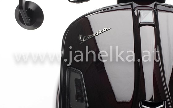 Umgebautes Motorrad Vespa GTV Sei Giorni 300hpe von Jahelka Zweirad GmbH - Bild 1 Umgebautes Motorrad Vespa GTV Sei Giorni 300hpe von Jahelka Zweirad GmbH - Bild 1