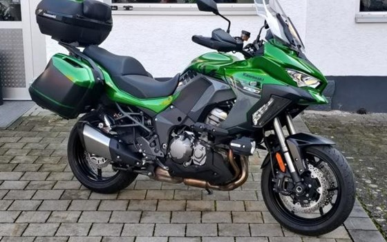 Umgebautes Motorrad Kawasaki Versys 1000 S von Heinrich GmbH - Bild 1 Umgebautes Motorrad Kawasaki Versys 1000 S von Heinrich GmbH - Bild 1