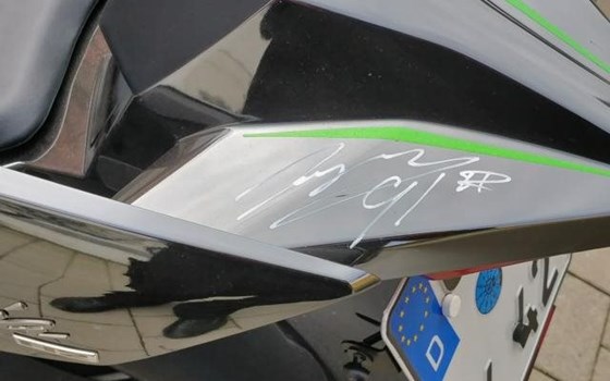 Umgebautes Motorrad Kawasaki Ninja H2 von Heinrich GmbH - Bild 1 Umgebautes Motorrad Kawasaki Ninja H2 von Heinrich GmbH - Bild 1