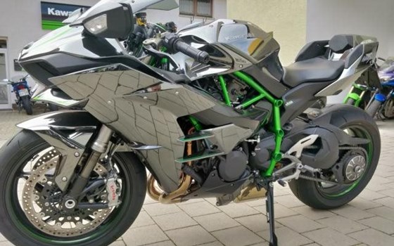 Umgebautes Motorrad Kawasaki Ninja H2 von Heinrich GmbH - Bild 11 Umgebautes Motorrad Kawasaki Ninja H2 von Heinrich GmbH - Bild 11