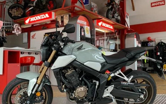 Umgebautes Motorrad Honda CB650R von Motorradtechnik Lang GmbH - Bild 5 Umgebautes Motorrad Honda CB650R von Motorradtechnik Lang GmbH - Bild 5