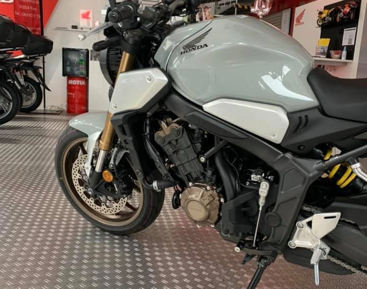 Rebuilt motorbike Honda CB650R Bild 6: Rebuilt motorbike Honda CB650R