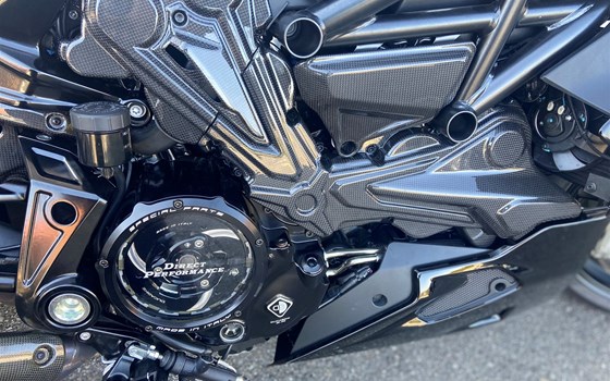 Umgebautes Motorrad Ducati Diavel 1260 von Direct Performance - Bild 9 Umgebautes Motorrad Ducati Diavel 1260 von Direct Performance - Bild 9