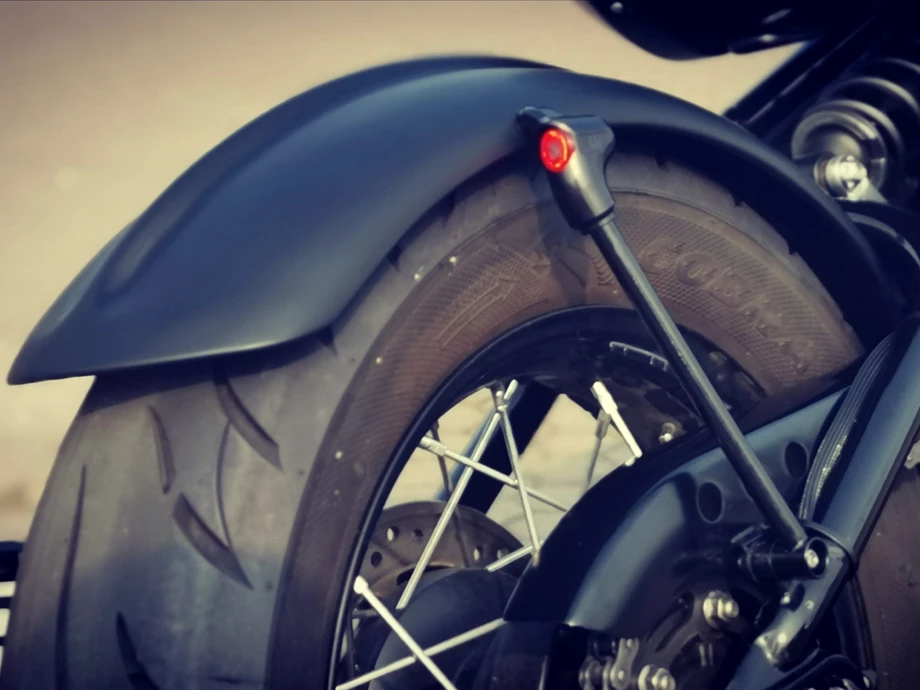 Umbgebautes Motorrad Triumph Bonneville Bobber Black Bild 6: Umbgebautes Motorrad Triumph Bonneville Bobber Black