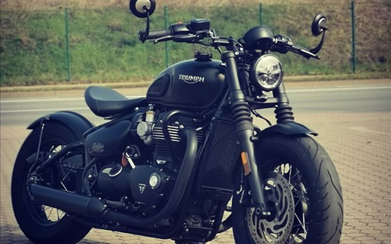 Umgebautes Motorrad Triumph Bonneville Bobber Black von Stärker-Profil GmbH - Bild 8 Umgebautes Motorrad Triumph Bonneville Bobber Black von Stärker-Profil GmbH - Bild 8