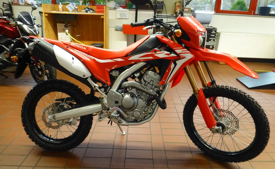 Rebuilt motorbike Honda CRF250L Bild 8: Rebuilt motorbike Honda CRF250L