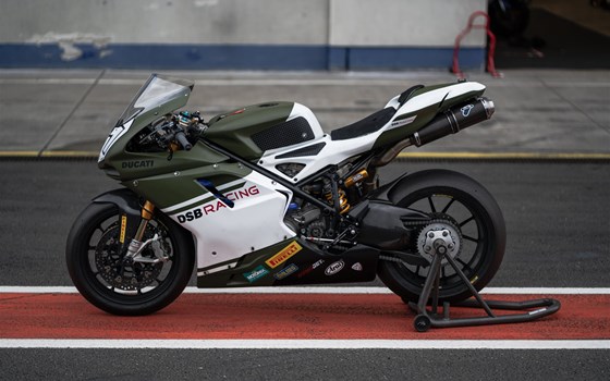 Umgebautes Motorrad Ducati 848 von DSB BERLIN - Bild 7 Umgebautes Motorrad Ducati 848 von DSB BERLIN - Bild 7