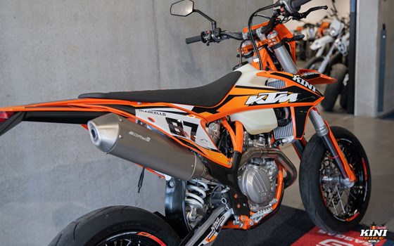 Umgebautes Motorrad KTM 500 EXC-F SIX DAYS von KINI Bike World - Bild 14 Umgebautes Motorrad KTM 500 EXC-F SIX DAYS von KINI Bike World - Bild 14
