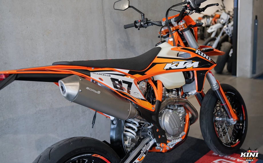 Umbgebautes Motorrad KTM 500 EXC-F SIX DAYS Bild 14: Umbgebautes Motorrad KTM 500 EXC-F SIX DAYS