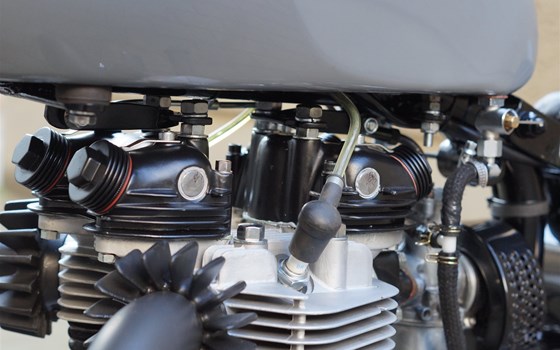 Umgebautes Motorrad Triumph TR6 von Motorrad Naujocks - Bild 16 Umgebautes Motorrad Triumph TR6 von Motorrad Naujocks - Bild 16